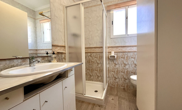 Herverkoop - 3. Halfvrijstaand huis - San Miguel de Salinas - Costa Blanca Zuid