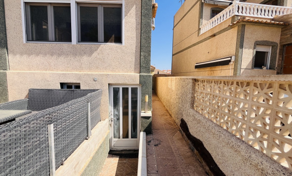 Herverkoop - 3. Halfvrijstaand huis - San Miguel de Salinas - Costa Blanca Zuid