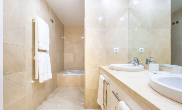 Herverkoop - 3. Halfvrijstaand huis - El Valle Golf Resort - Costa Calida