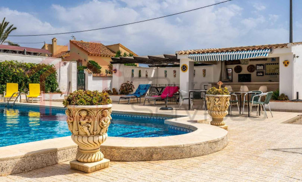 Reventa - 3. Casa pareada - Gea Y Truyols - Costa Calida