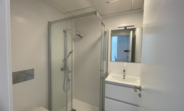 Reventa - 1. Apartamento / piso - Orihuela Costa - Costa Blanca Sur