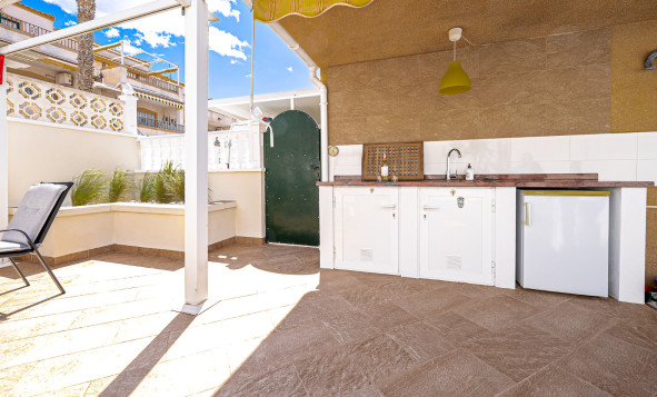 Herverkoop - 3. Halfvrijstaand huis - Villamartin - Costa Blanca Zuid