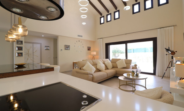 Herverkoop - 3. Halfvrijstaand huis - Algorfa - Costa Blanca Zuid