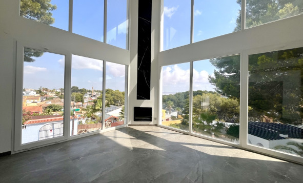 Herverkoop - 3. Halfvrijstaand huis - Los Balcones - Costa Blanca Zuid