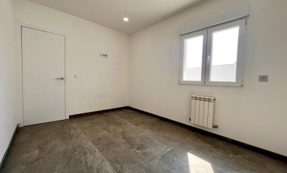 Herverkoop - 3. Halfvrijstaand huis - Los Balcones - Costa Blanca Zuid