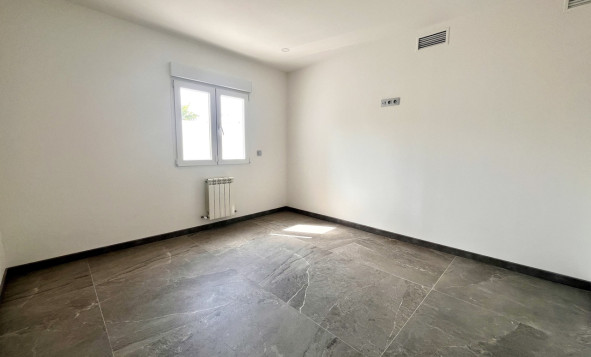 Herverkoop - 3. Halfvrijstaand huis - Los Balcones - Costa Blanca Zuid