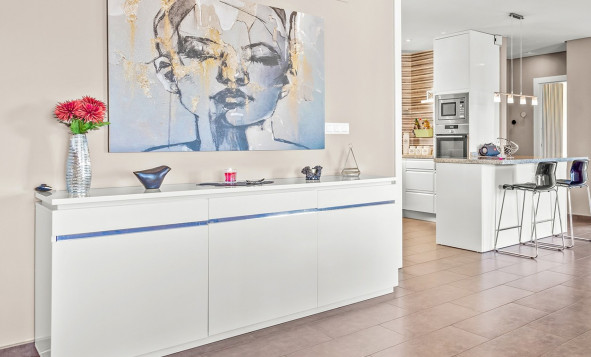 Resale - 1. Apartment / flat - Villamartin - Costa Blanca South