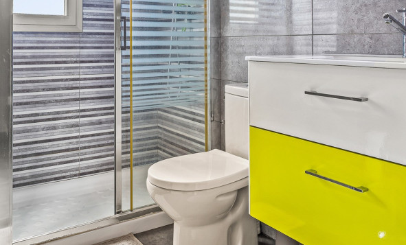 Resale - 1. Apartment / flat - Villamartin - Costa Blanca South