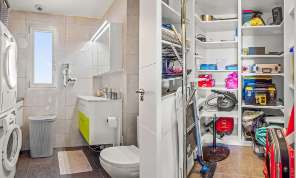 Resale - 1. Apartment / flat - Villamartin - Costa Blanca South