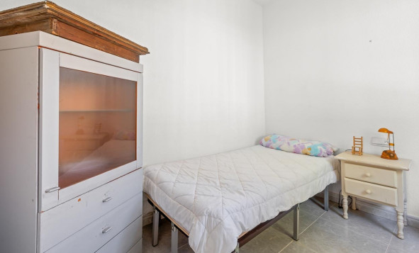 Herverkoop - 3. Halfvrijstaand huis - Villamartin - Costa Blanca Zuid