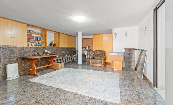 Herverkoop - 3. Halfvrijstaand huis - Villamartin - Costa Blanca Zuid