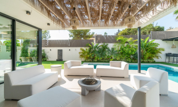 Herverkoop - 3. Halfvrijstaand huis - Torrevieja - Costa Blanca Zuid