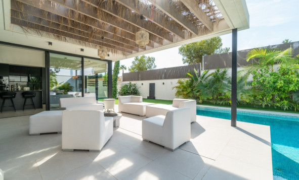 Herverkoop - 3. Halfvrijstaand huis - Torrevieja - Costa Blanca Zuid