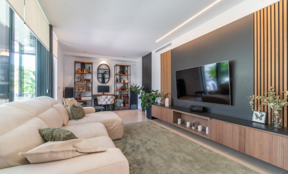 Herverkoop - 3. Halfvrijstaand huis - Torrevieja - Costa Blanca Zuid