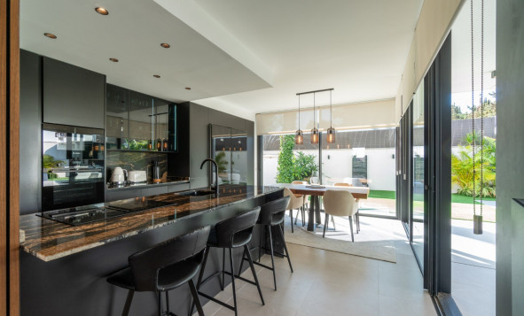 Herverkoop - 3. Halfvrijstaand huis - Torrevieja - Costa Blanca Zuid