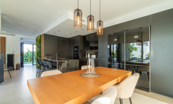 Herverkoop - 3. Halfvrijstaand huis - Torrevieja - Costa Blanca Zuid