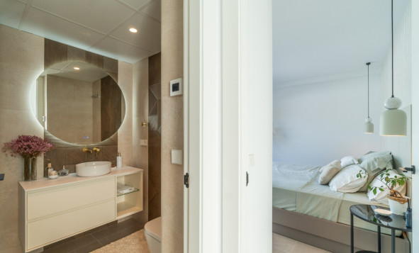 Herverkoop - 3. Halfvrijstaand huis - Torrevieja - Costa Blanca Zuid