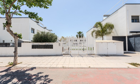 Reventa - 1. Apartamento / piso - Torre de la Horadada - Costa Blanca Sur