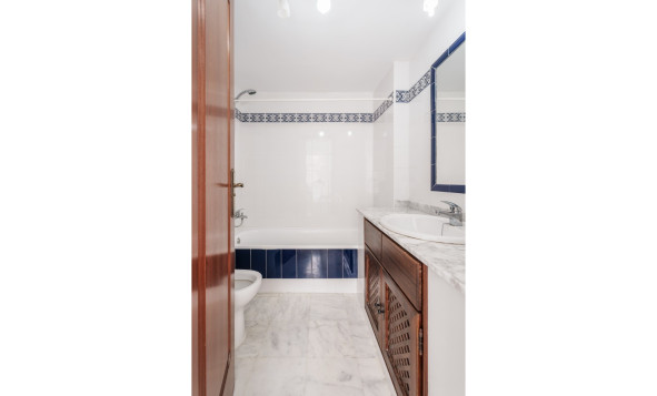 Herverkoop - 1. Appartement / flat - Torrevieja - Costa Blanca Zuid