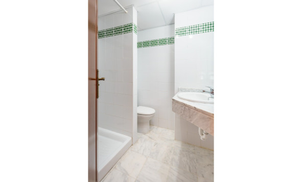 Herverkoop - 1. Appartement / flat - Torrevieja - Costa Blanca Zuid