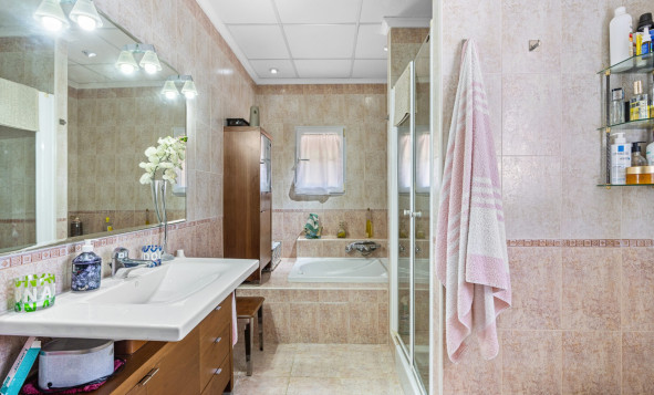 Reventa - 3. Casa pareada - El Altet - Costa Blanca Sur