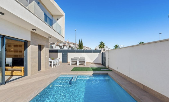 Herverkoop - 3. Halfvrijstaand huis - San Miguel de Salinas - Costa Blanca Zuid