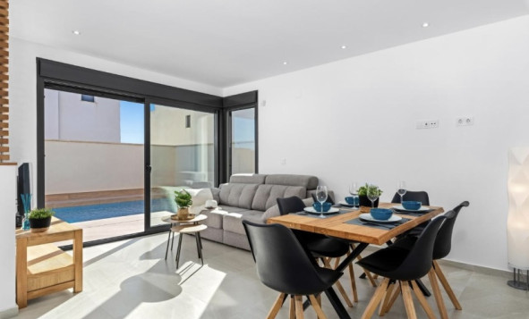 Herverkoop - 3. Halfvrijstaand huis - San Miguel de Salinas - Costa Blanca Zuid