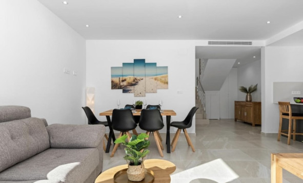 Herverkoop - 3. Halfvrijstaand huis - San Miguel de Salinas - Costa Blanca Zuid