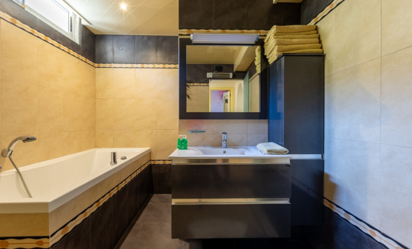 Herverkoop - 3. Halfvrijstaand huis - Benimar - Benimar I