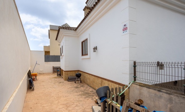 Resale - 3. Semi-detached house - Los Montesinos - Costa Blanca South