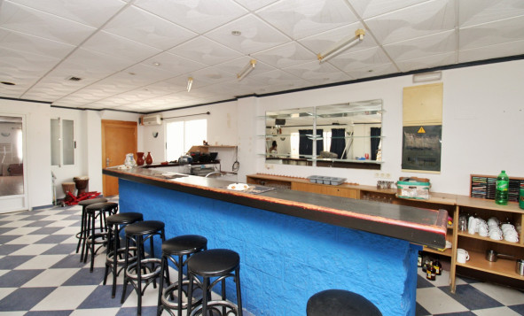 Herverkoop - Commercieel vastgoed - Villamartin - Costa Blanca Zuid