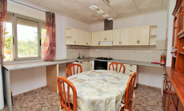 Herverkoop - Commercieel vastgoed - Villamartin - Costa Blanca Zuid