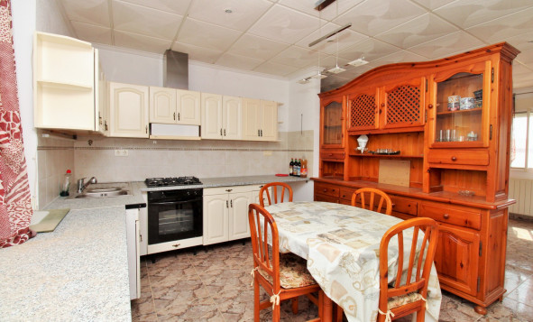 Herverkoop - Commercieel vastgoed - Villamartin - Costa Blanca Zuid