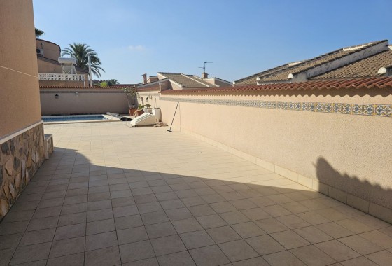 Resale - 4. House - Detached Villa - Rojales