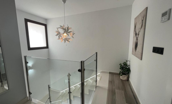 Herverkoop - 3. Halfvrijstaand huis - Los Balcones - Costa Blanca Zuid