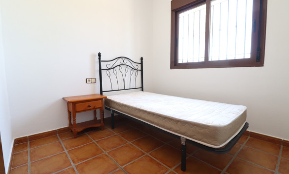 Herverkoop - 4. Halfvrijstaande villa - Algorfa - Costa Blanca Zuid