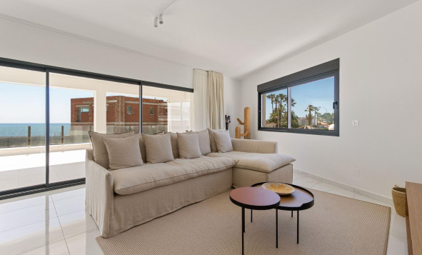 Herverkoop - 3. Halfvrijstaand huis - Torrevieja - Costa Blanca Zuid