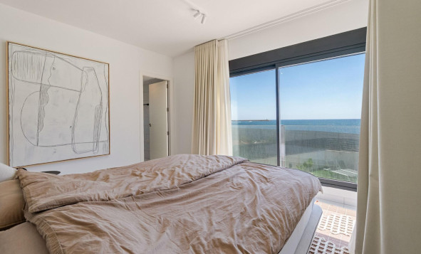 Herverkoop - 3. Halfvrijstaand huis - Torrevieja - Costa Blanca Zuid