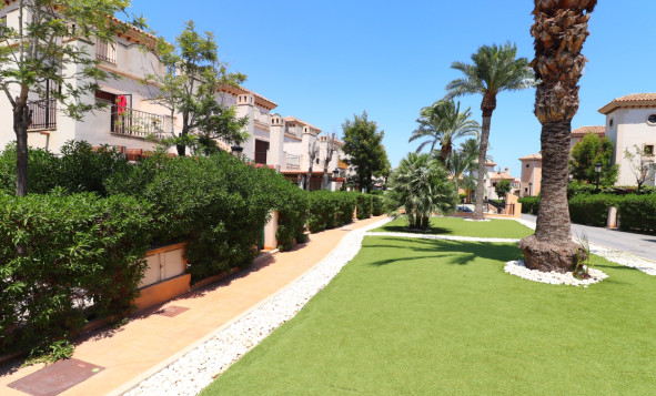 Herverkoop - 4. Halfvrijstaande villa - Algorfa - Costa Blanca Zuid