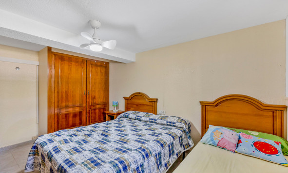 Herverkoop - 3. Halfvrijstaand huis - Torrevieja - Costa Blanca Zuid