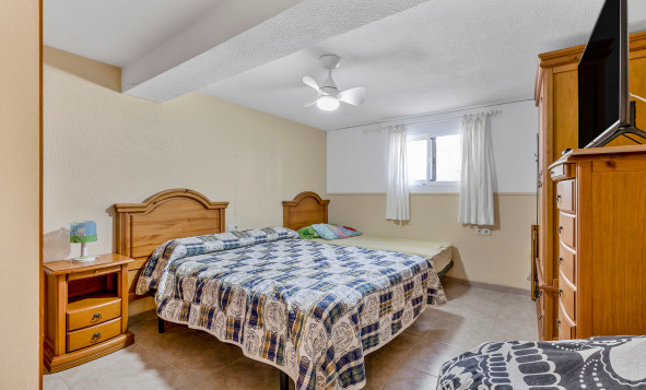 Herverkoop - 3. Halfvrijstaand huis - Torrevieja - Costa Blanca Zuid