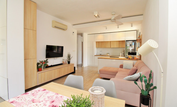 Herverkoop - 3. Halfvrijstaand huis - La Zenia - Costa Blanca Zuid