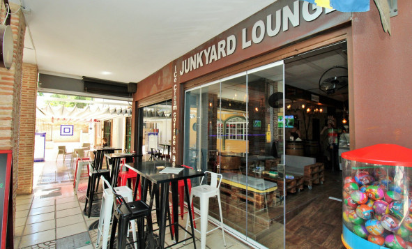 Herverkoop - Commercieel vastgoed - Villamartin - Costa Blanca Zuid