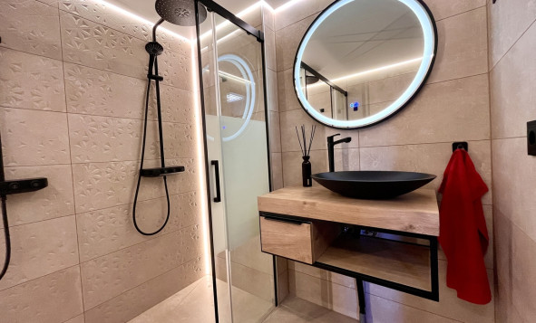 Herverkoop - 1. Appartement / flat - Almoradí - Costa Blanca Zuid