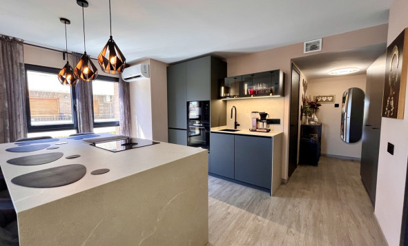 Herverkoop - 1. Appartement / flat - Almoradí - Costa Blanca Zuid