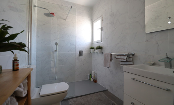 Herverkoop - 2. Town house / tussenwoning - Benijofar - Costa Blanca Zuid