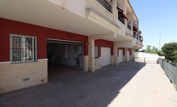 Herverkoop - 2. Town house / tussenwoning - Benijofar - Costa Blanca Zuid