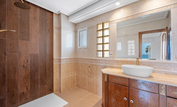 Herverkoop - 3. Halfvrijstaand huis - Torrevieja - Costa Blanca Zuid