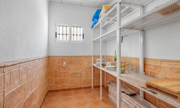 Herverkoop - 3. Halfvrijstaand huis - Torrevieja - Costa Blanca Zuid