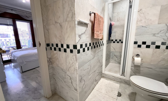 Herverkoop - 1. Appartement / flat - Villamartin - Costa Blanca Zuid